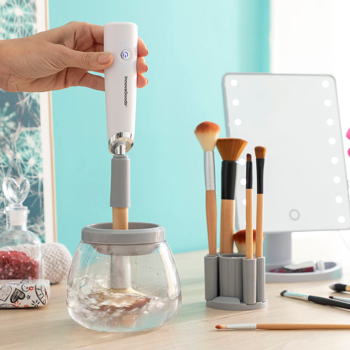 Automatic Make-up Brush Cleaner and Dryer Maklin InnovaGoods - Trending Products 