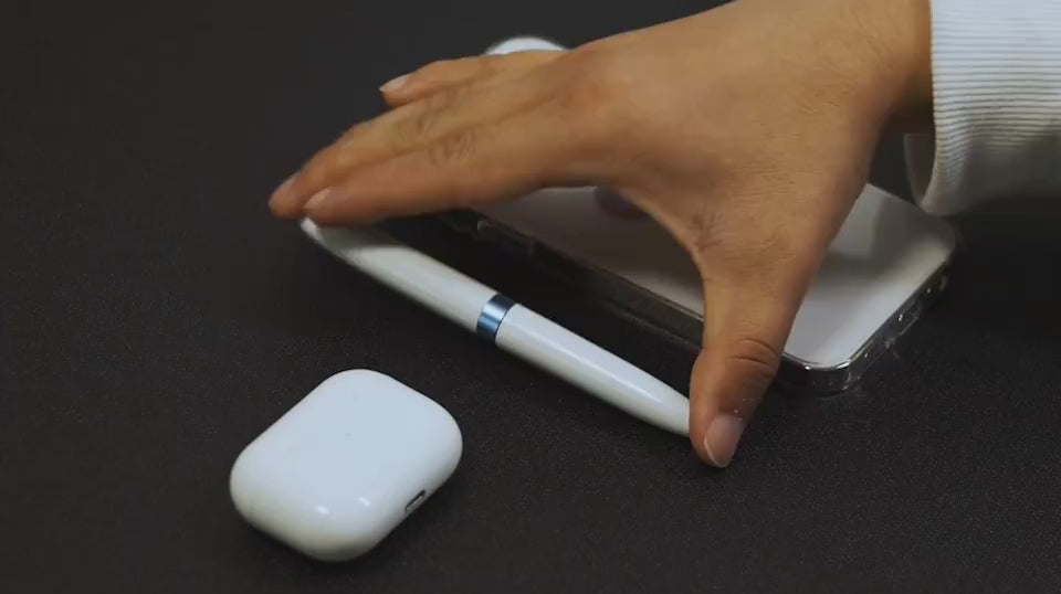 Essential brush kit components including a compact cleaning pen, flocking sponge, and long fine brush for mobile devices and computer keyboards.